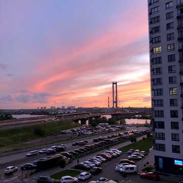 Зарічна вул., 1-В
