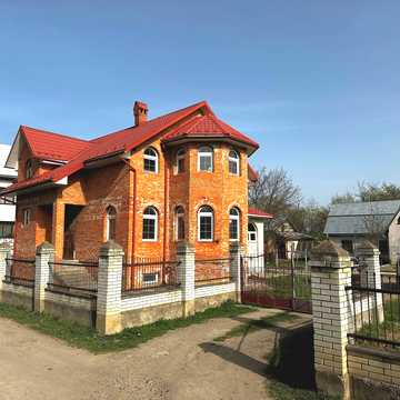 Клима Савури вул., 2 А