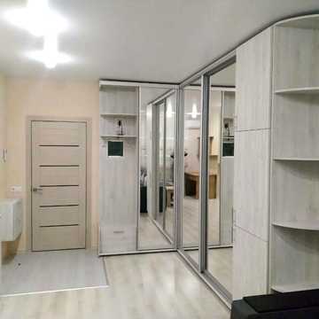 Юнацька вул., (Будинок Smart 7)
