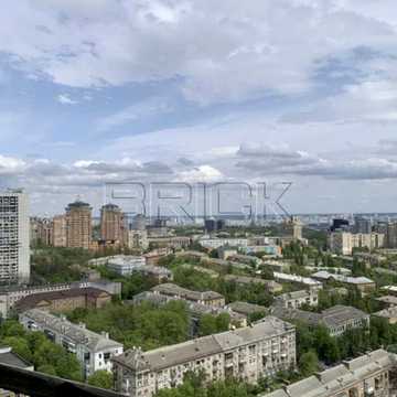 Іоанна Павла II вул. (Патріса Лумумби), 12