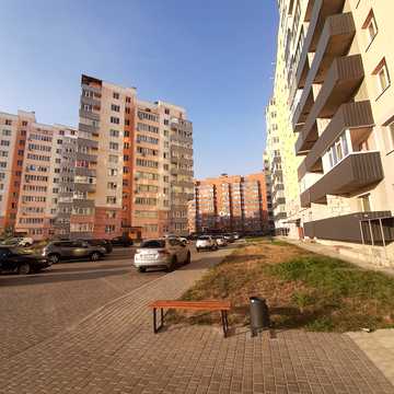 Михайла Лушпи просп. (Космонавтів), 5