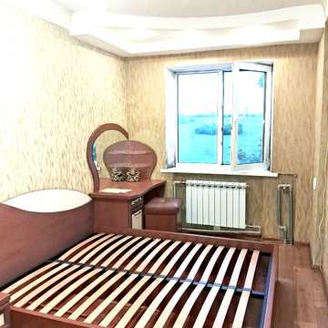 Нікопольська вул., 30
