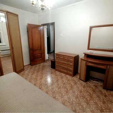 Нижня Горова вул., 4