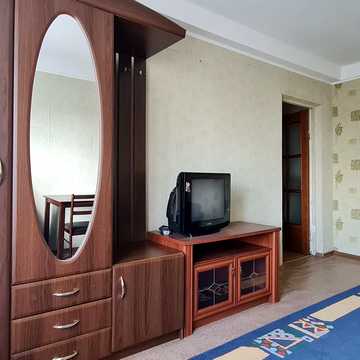 Оболонський просп., 7-Б