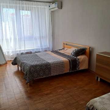 Олександра Архипенка вул. (Мате Залки), 5-А