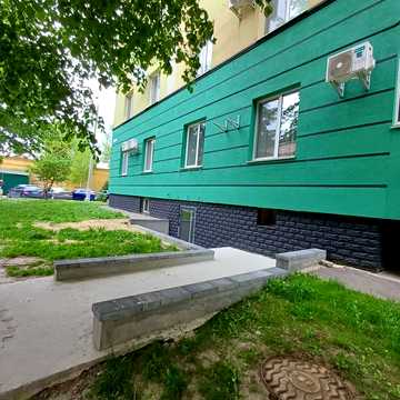 Тиха вул., 7