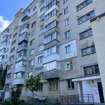 Політехнічна вул. (Воїнів-Інтернаціоналістів), 10