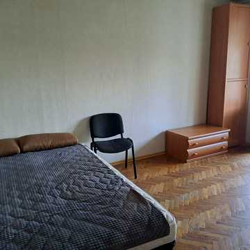 Григорія Чупринки вул. (Чудновського), 8