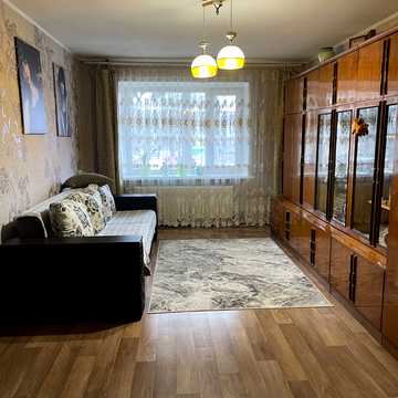 Дачна вул., 14/15