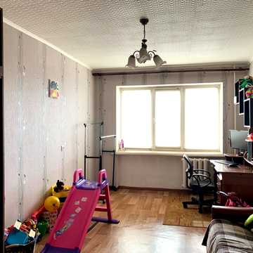 Паркова вул. (Анатолія Олійника), 24