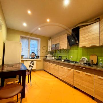 Михайла Лушпи просп. (Космонавтів), 5 к29