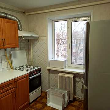 Відрадний просп. (Чубаря), 18