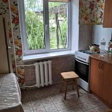 Борщагівська вул., 2