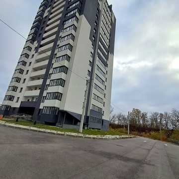 Нескорених вул. (Героїв Праці), 1-Ж