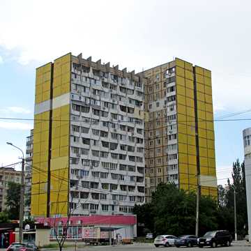 Слави бульв., 6