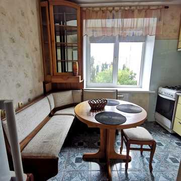 Науки просп., 4