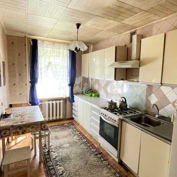 Євгена Танцюри вул. (Генерала Петрова), 74
