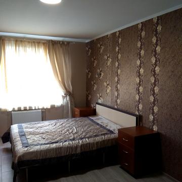 Михайла Донця вул., 2-Б