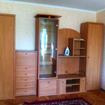 Бориспільська вул., 28