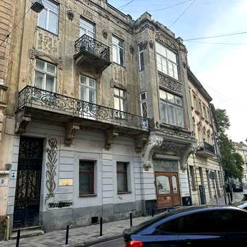 Миколи Вороного вул., 9