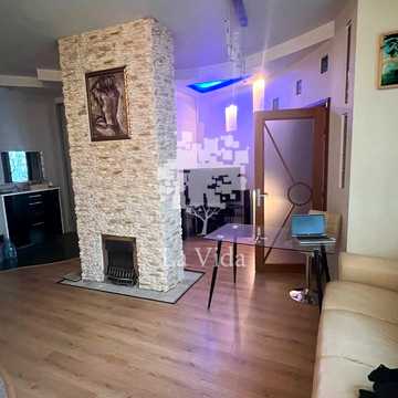 Урлівська вул., 16/37