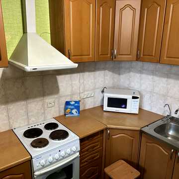 Урлівська вул., 16