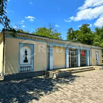 пл. Гірницької Слави, 4
