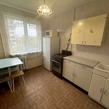 Івана Микитенка вул., 5