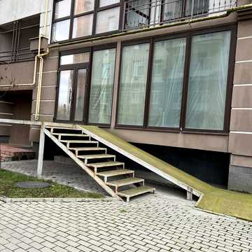 Микулинецька вул., 5