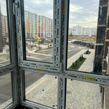 Любецька вул., 110