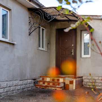 Львівська вул.