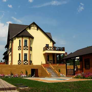 Кільцева вул., 3