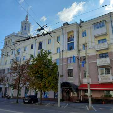 Лазаря Глоби вул. (Андрія Фабра), 5