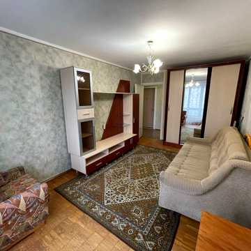 Володимира Івасюка просп. (Героїв Сталінграду), 9-А