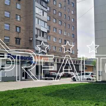 Гімназійна набережна вул. (Червоношкільна набережна), 18