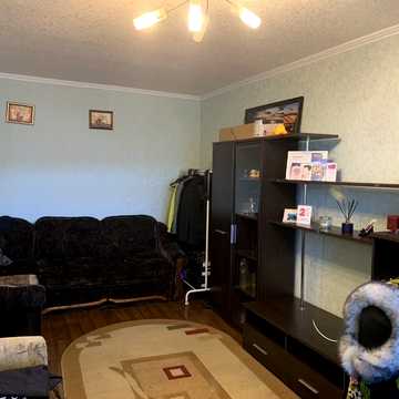 Юрія Кондратюка вул. (Комунарівська), 16