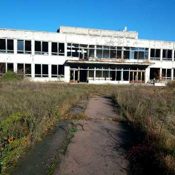 Левка Лук'яненка просп. (Рокоссовського), 25