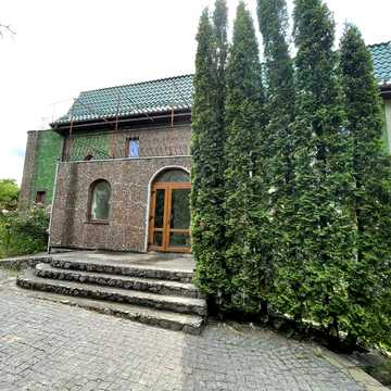 Садова, 1