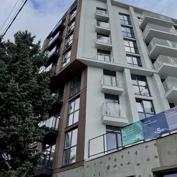 Вишиванка вул. (Орлова), 2