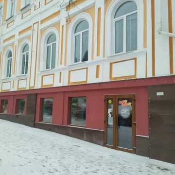 Гетьмана Полуботка вул., 8