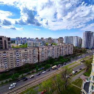 Тростянецька вул., 49