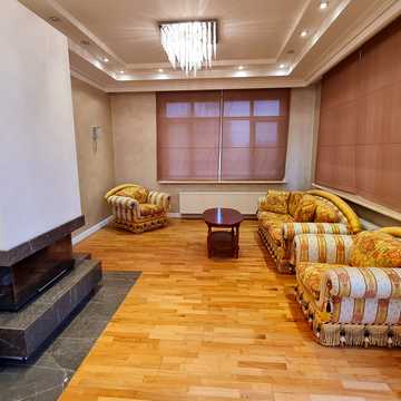 Круглоуніверситетська вул., 3-5