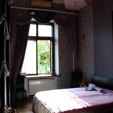Чорноглазівська вул., 14