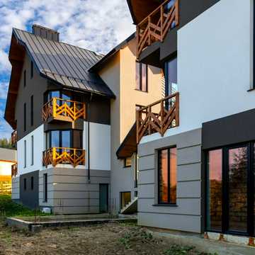урочище Прелуки вул., 10