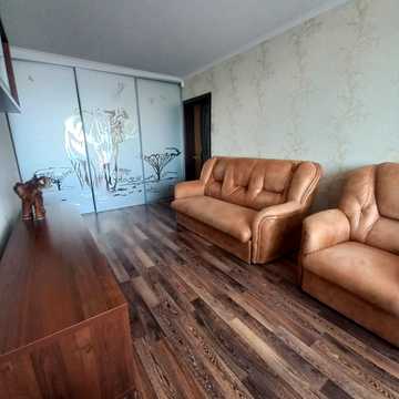 Героїв просп., 45