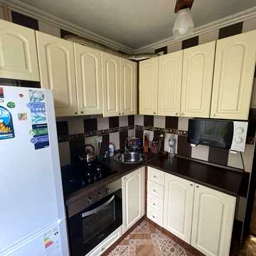 Вацлава Гавела бульв. (Івана Лепсе), 5