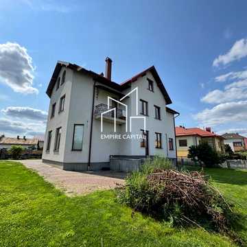 Геологів вул., 15