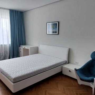 Борщагівська вул., 145