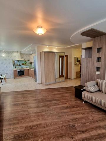 Авіаконструктора Ігоря Сікорського вул. (Танкова), 1-А