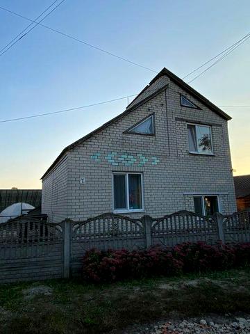 Продам двух поверховий будинок, Засулля